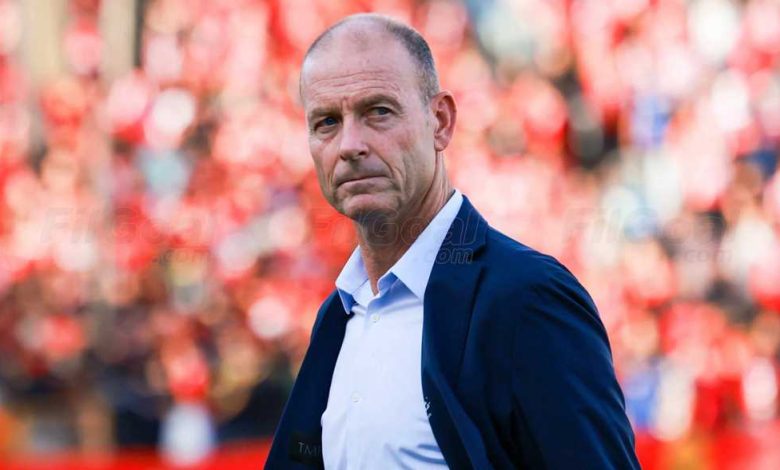 مصدر من الأهلي يكشف لـ في الجول تطورات ملف المحترفين والراحلين.. وموقف توروب