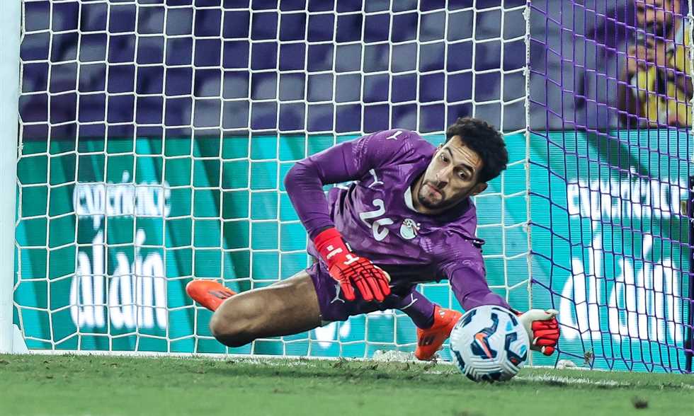 ماركا: جيرونا مهتم بضم مصطفى شوبير