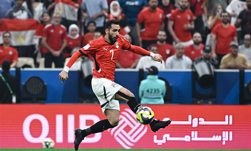 فحص طبي لـ كريم فؤاد بعد العودة من قطر