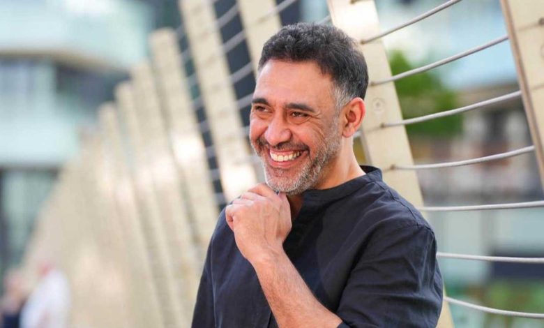 أكرم حسني يكشف لـ