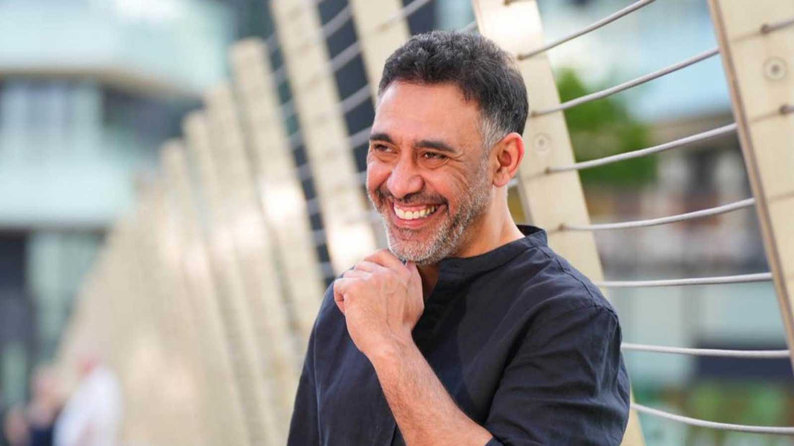 أكرم حسني يكشف لـ