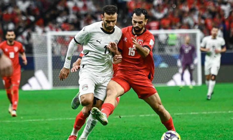 تخلوا عنه.. جماهير ليفربول تصدم محمد صلاح  (فيديو)