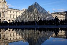 رافعة استخدمها اللصوص لسرقة المتحف