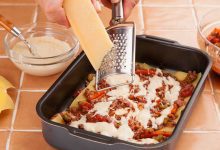 أنتوني هوبكنز يحتفل بمرور 50 عامًا على تعافيه من الإدمان (فيديو)