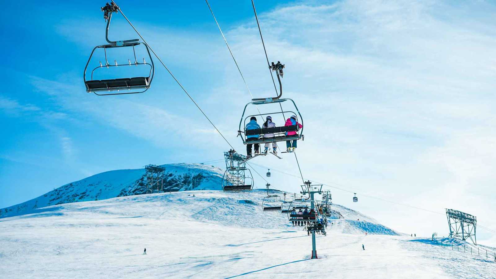 مصدر يكشف لـ