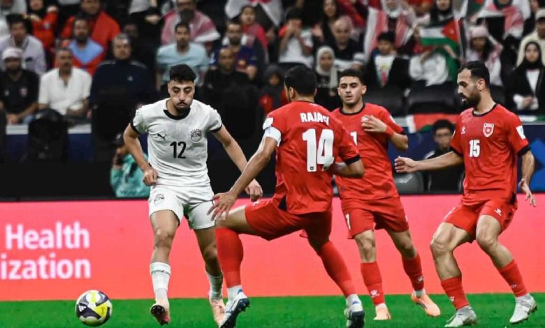 كاراغر يعتذر لمحمد صلاح: أنا آسف لكن هذب نفسك خارج الملعب