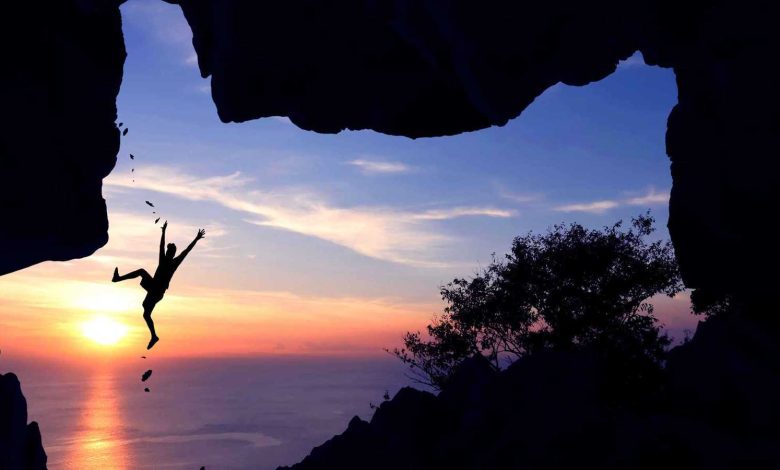 لماذا يبقى أزواج المؤثرات على مواقع التواصل الاجتماعي في الظل؟