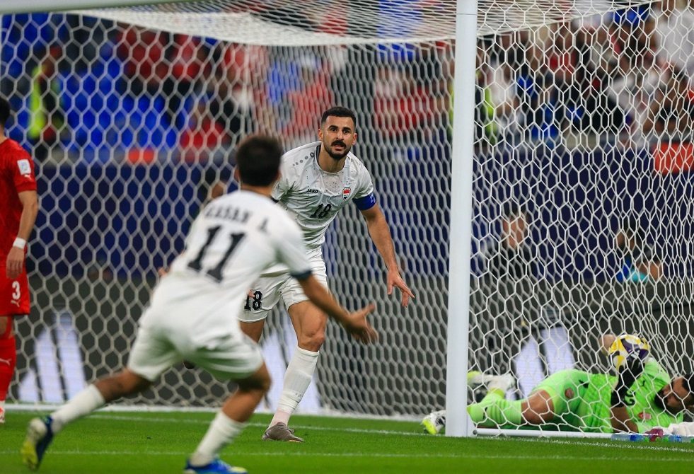 العراق يتفوق على البحرين في بطولة كأس العرب 2025 (فيديو)