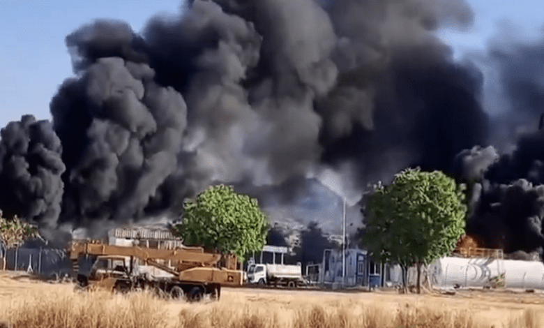 السودان.. قصف جوي بطائرات مسيرة يستهدف مدنا في جنوب كردفان ويخلف قتلى وجرحى