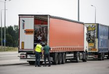 حرس الحدود البولندي يعتقل 17 مهاجرا من القرن الإفريقي