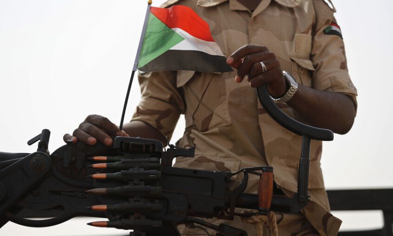 السودان.. مستشار دقلو يصدر بيانا ردا على وجود مرتزقة كولومبيين يقاتلون ضمن صفوف "الدعم السريع"