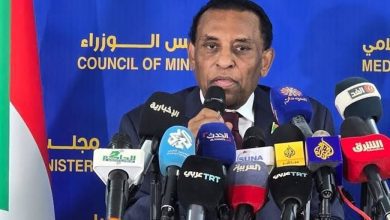 رئيس وزراء السودان: "حكومة الأمل" تعمل على تهيئة المناخ لحوار سوداني - سوداني لا يستثني أحدا (فيديو)