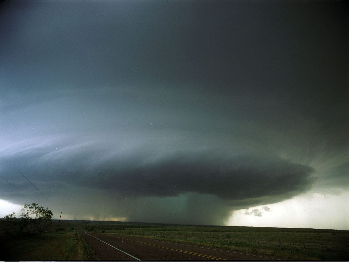 أبرز الكوارث الطبيعية التي ألمّت بالأرض عام 2025 (فيديو+صور)