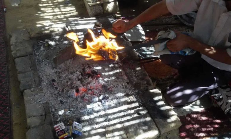 مصر.. تجربة بوسي مع "البشعة" تثير جدلاً واسعاً (فيديو)