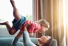 نجاح واسع لفيلم الإثارة والجريمة Jingle Bell Heist على نتفليكس