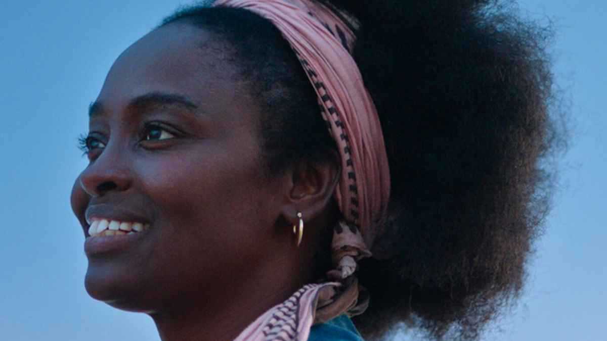 بعد 15 عاما.. فتاة تتزوج جنديا انتشلها من تحت أنقاض زلزال ونتشوان