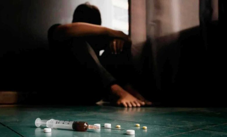 بعد 21 عاماً.. شاب مختطف يعثر على أسرته الحقيقية