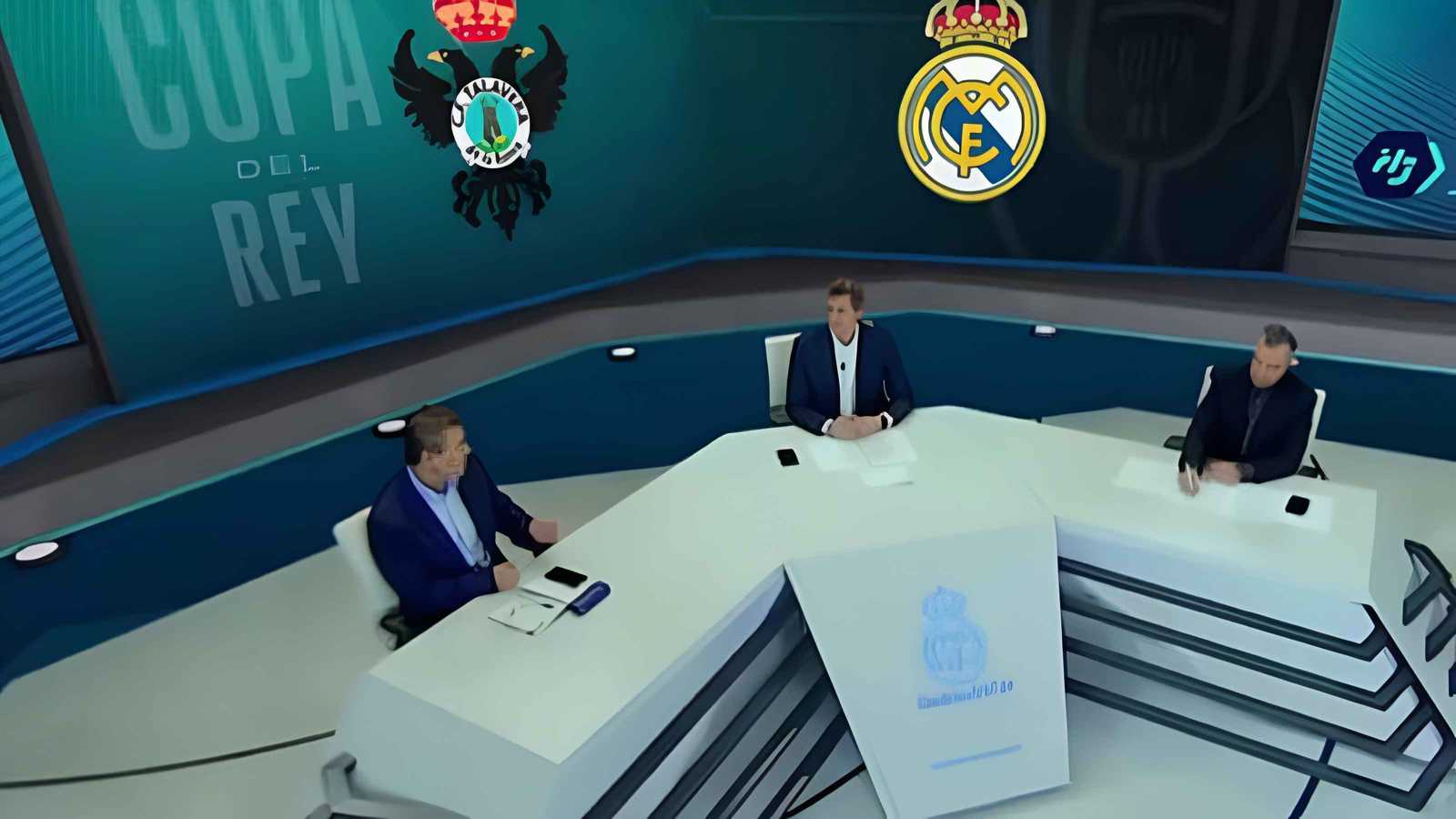 بعد أنباء تجديد عقده.. بالميراس ينقضّ على نجم الاتحاد السعودي