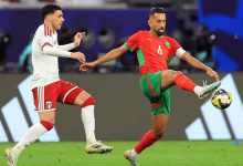 أسطورة المنتخب السعودي يشن هجوما حادا على حكم لقاء الأردن