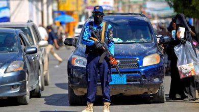 رعب في متنزه ترفيهي بعد توقف