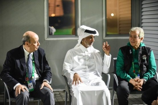 تفاصيل زيارة وزير الرياضة القطري لمنتخب مصر قبل مواجهة الأردن في كأس العرب- صورة