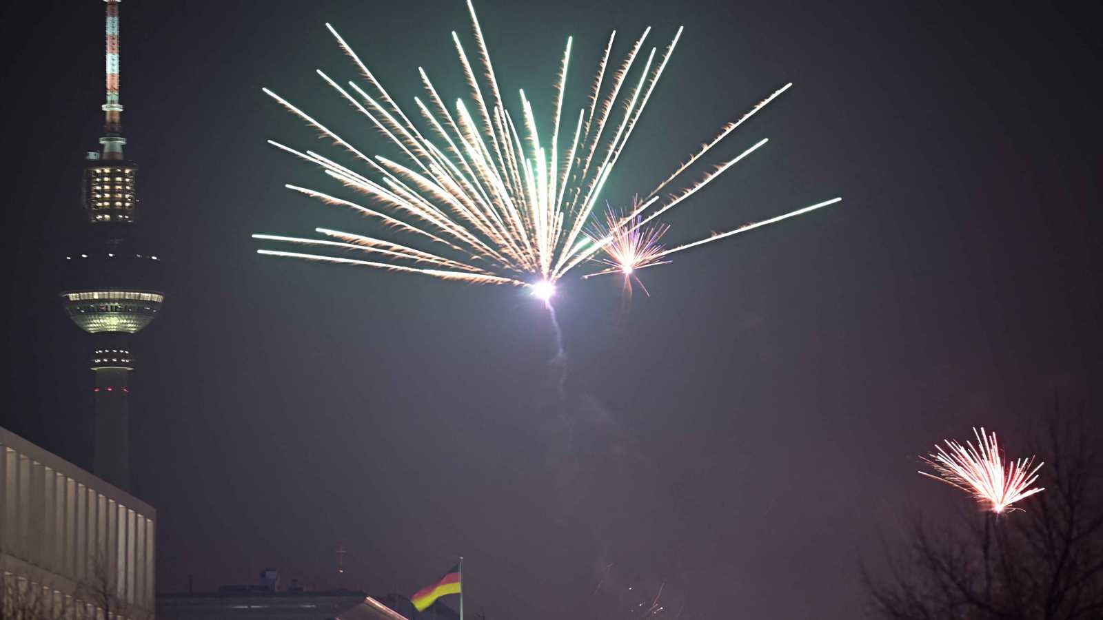 مليونا شخص يطالبون بحظر الألعاب النارية في ألمانيا