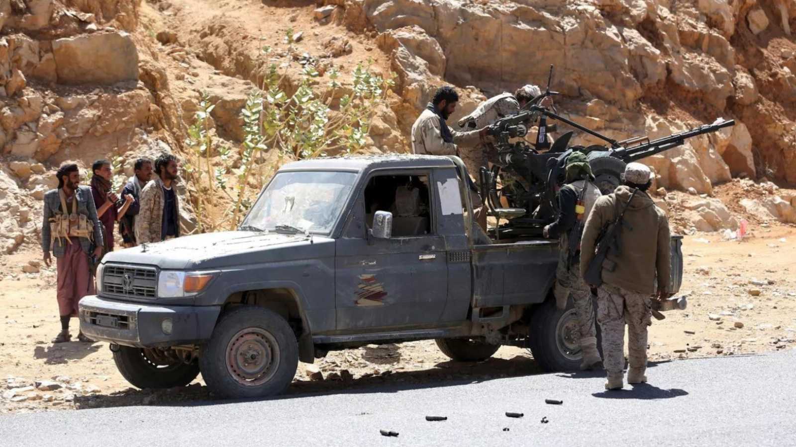 بعد استقرار الوضع.. استئناف عمل منشآت النفط ومطار سيئون في حضرموت