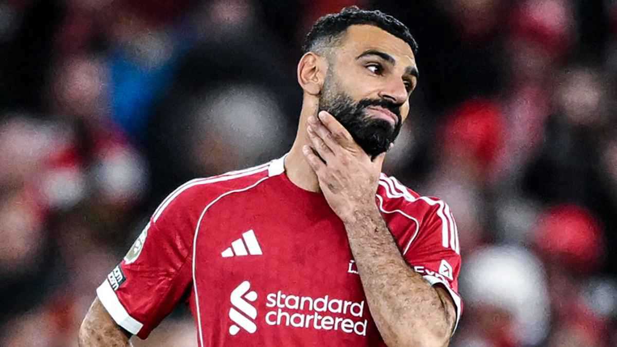 يضحك.. أحدث ظهور لمحمد صلاح في تدريبات ليفربول مع سلوت (فيديو وصور)