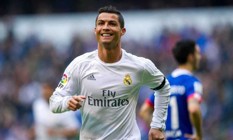 ليس محرز فقط.. أكثر لاعب أبهر الجماهير في مباراة الجزائر والسودان