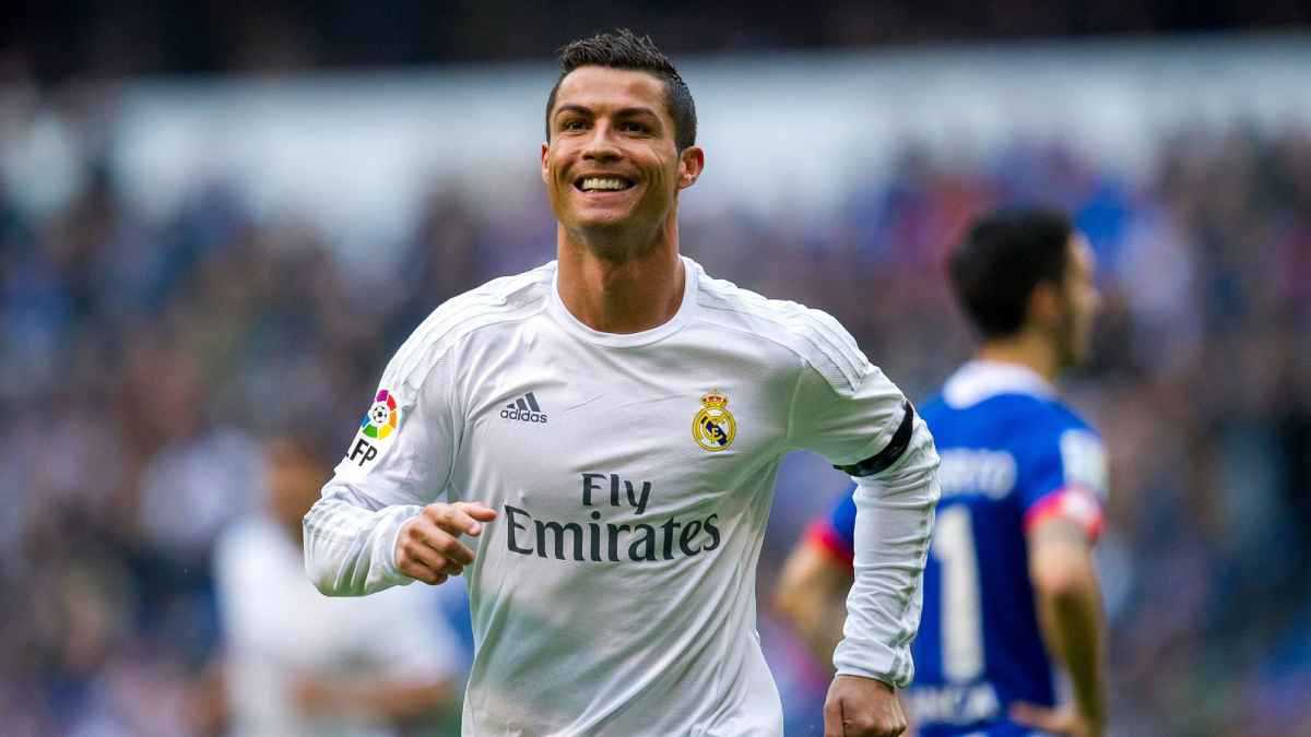 ليس محرز فقط.. أكثر لاعب أبهر الجماهير في مباراة الجزائر والسودان