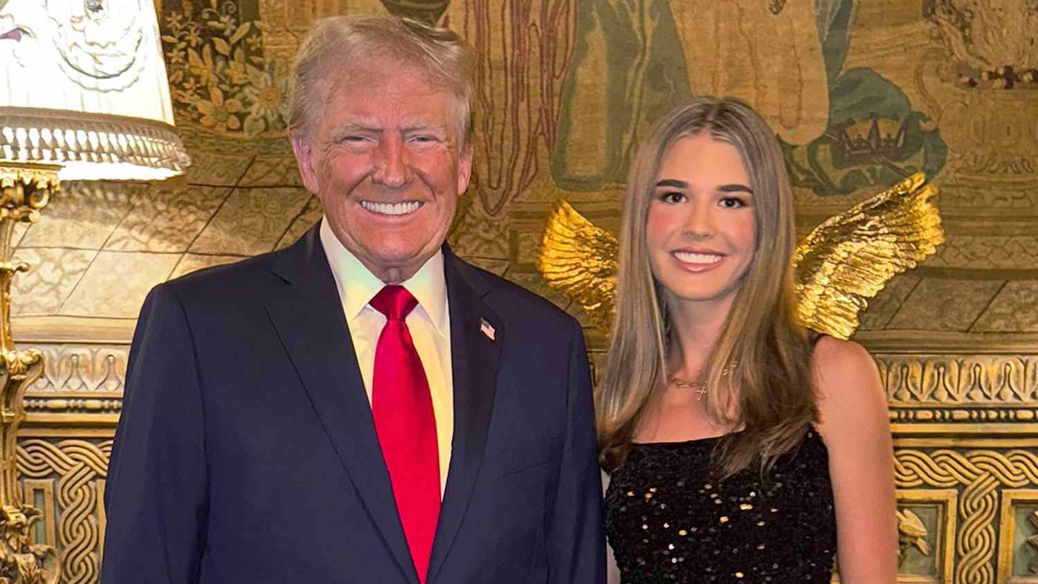 كوميديا سوداء وواقع مرّ.. ماذا قال يوسف الخال عن مسرحية