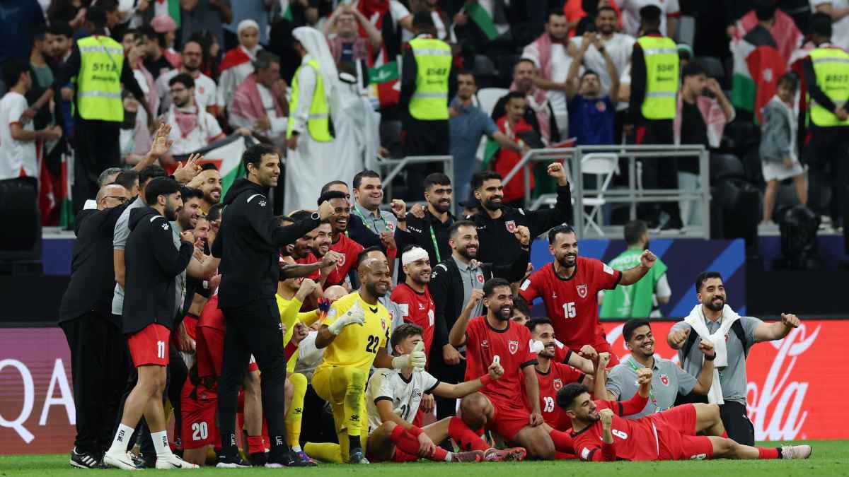 قرار كارثي.. أكبر خطأ ارتكبه تشابي ألونسو أمام مانشستر سيتي