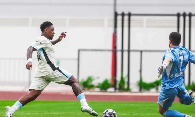 جلسة مرتقبة لحسم مصير محمد صلاح في ليفربول