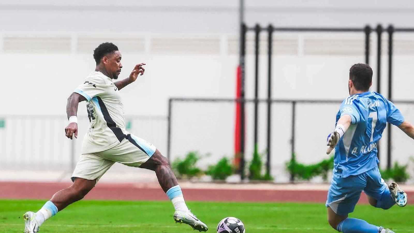 جلسة مرتقبة لحسم مصير محمد صلاح في ليفربول