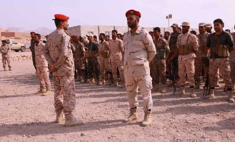 السلطات التونسية تعتقل المعارض البارز أحمد نجيب الشابي