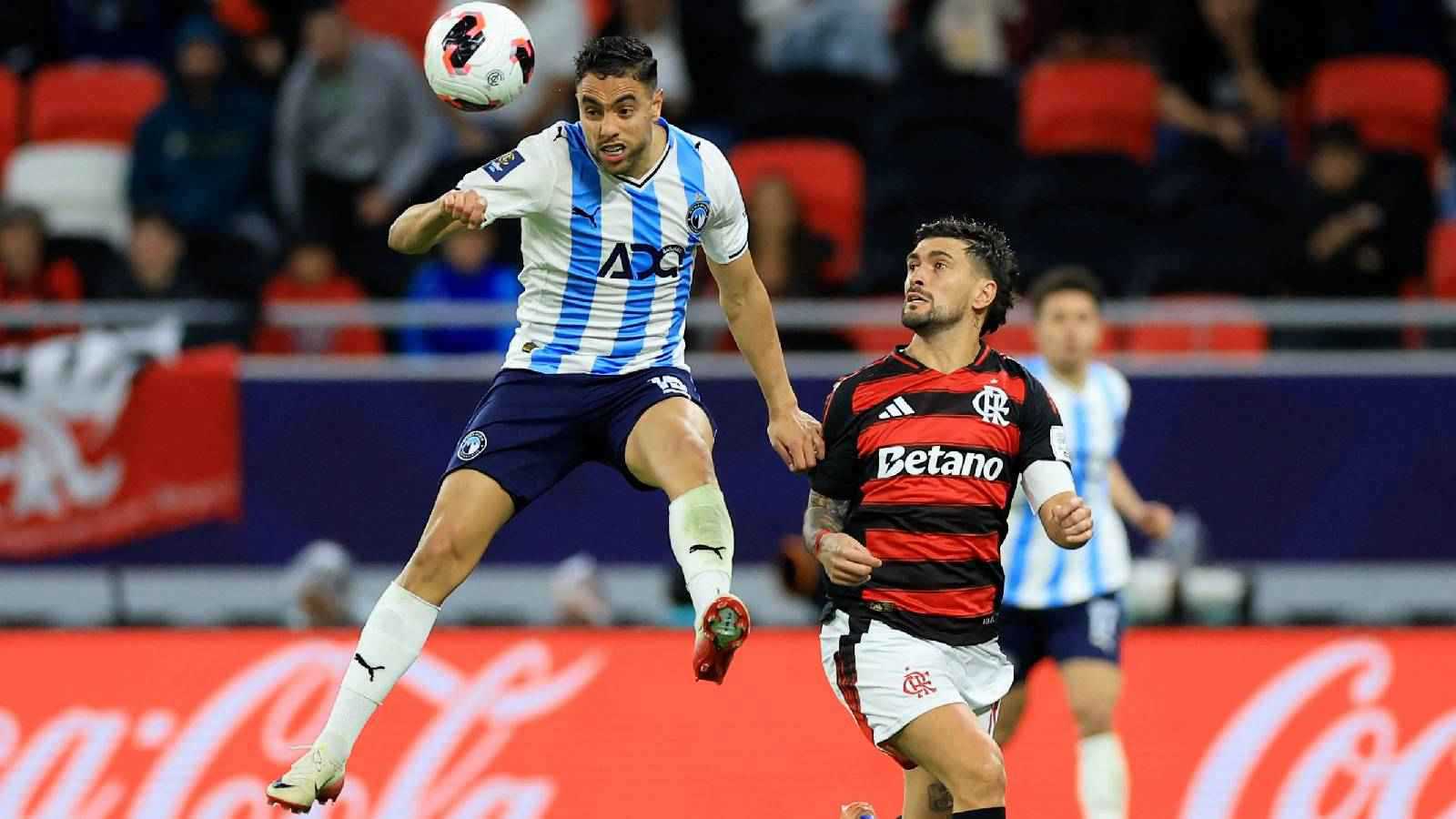 الكل كان يبكي.. ماذا حدث خلف الكواليس في نزال اعتزال جون سينا؟