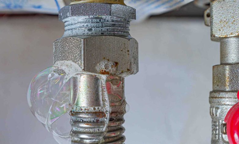 بعد 15 عاما.. فتاة تتزوج جنديا انتشلها من تحت أنقاض زلزال ونتشوان