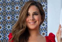 أنثى دب قطبي تتبنّى شبلًا غريبا عن نسلها.. والعلماء في حالة ذهول