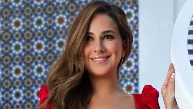 أنثى دب قطبي تتبنّى شبلًا غريبا عن نسلها.. والعلماء في حالة ذهول