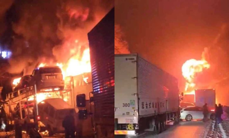 حريق ضخم إثر تصادم مروع بين 50 سيارة في اليابان (فيديو)