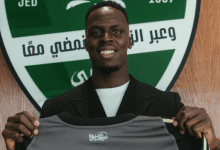 إدوارد ميندي يعلق على تجديد عقده مع الأهلي