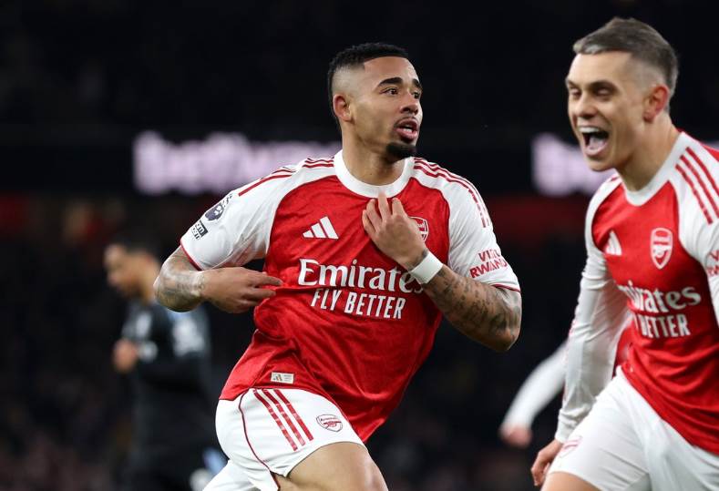 أرسنال وأستون فيلا