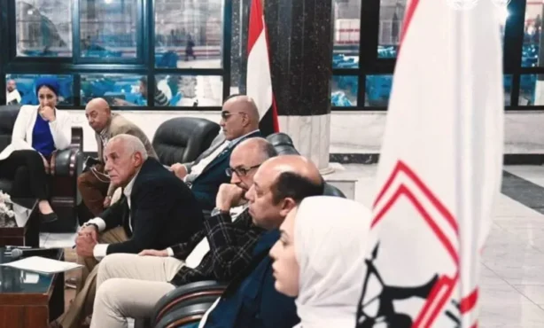 غضب وانقسام داخل الزمالك.. مجلس الإدارة يؤجل الحسم ويبحث عن الإنقاذ!