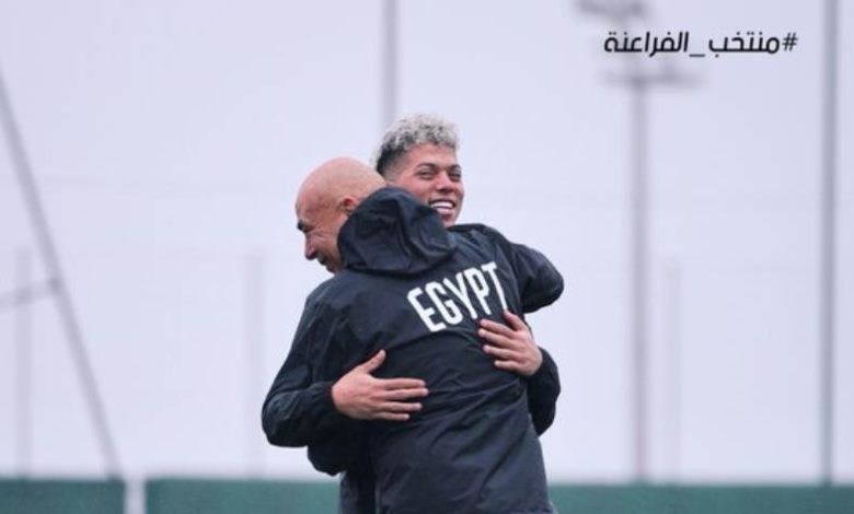 إمام عاشور مع حسام حسن