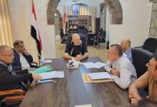 اجتماع برئاسة محافظ تعز يناقش إعداد الموازنة وخطط الانفاق والمشاريع للعام 2026