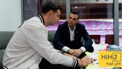 سبب عودة ايميليانو مارتينيز لملعب أرسنال