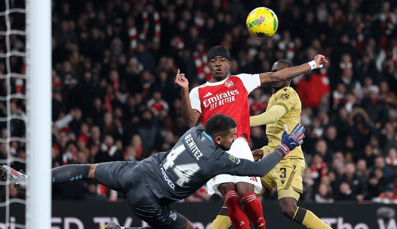 شوط سلبي بين ارسنال و كريستال بالاس