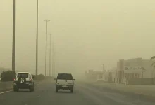 استمرار تأثير الرياح النشطة المثيرة للأتربة على عدة مناطق