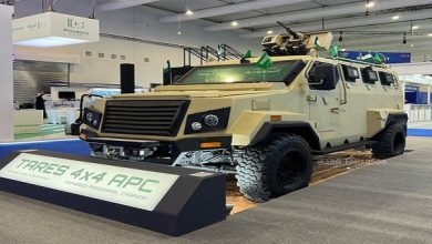 الأفواج الأمنية تبرز مصفحة "تارس 2" سعودية الصنع لزوّار واحة الأمن