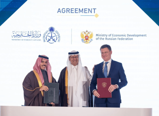 السعودية وروسيا توقعان اتفاقية الإعفاء المتبادل من تأشيرات الدخول لمواطني البلدين